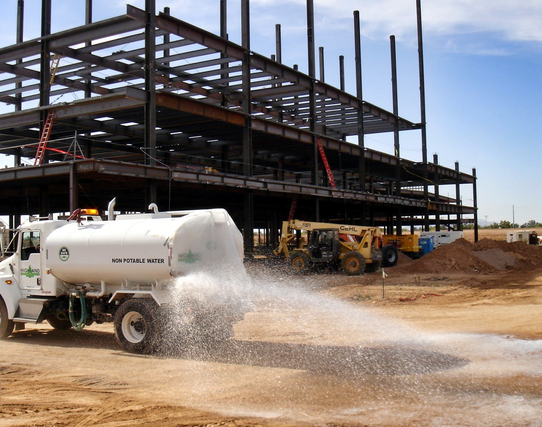 Dust Control in Construction: Compliance with OSHA Regulations ...
